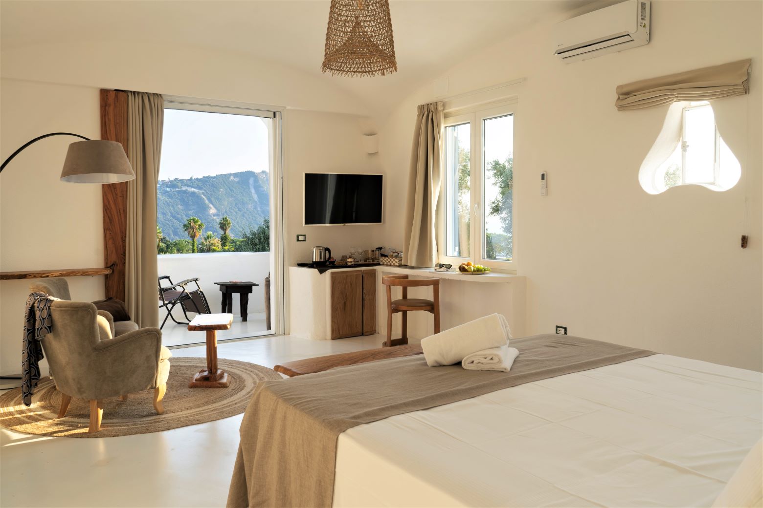 Ischia, Villa, mediterranea, terrazza, vista, mare, balcone, junior suite