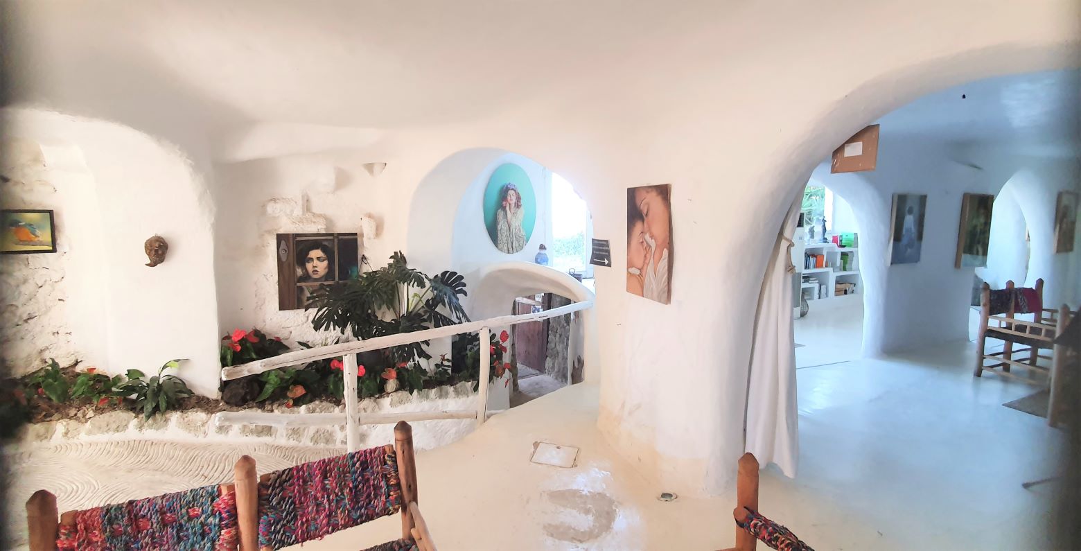 villa ravino, giardini ravino, tagungsraum moby dick, kunstgalerie, kunstausstellung, yogaraum