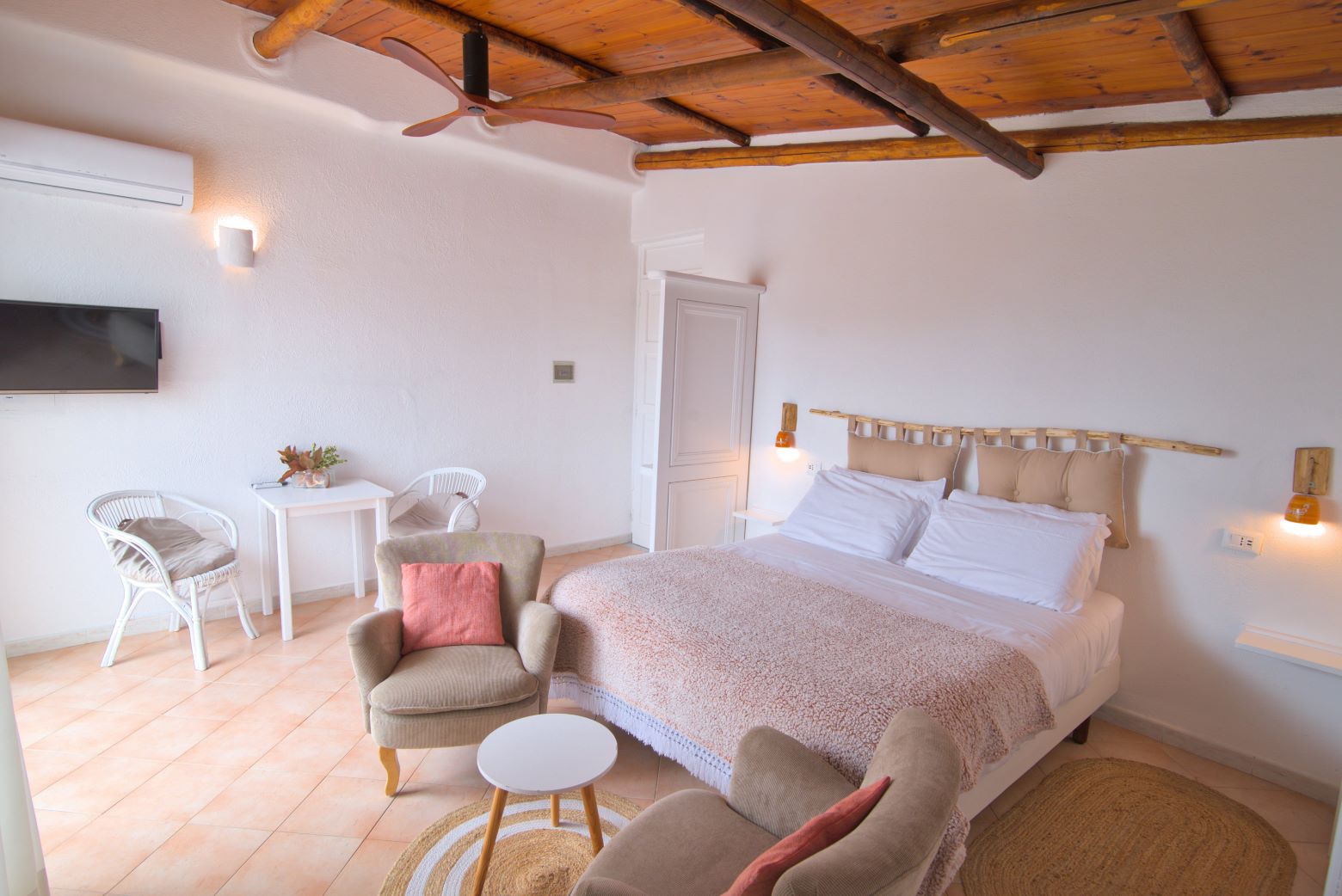 ischia-studio-aparthotel-ravino-botanical-garden-forio