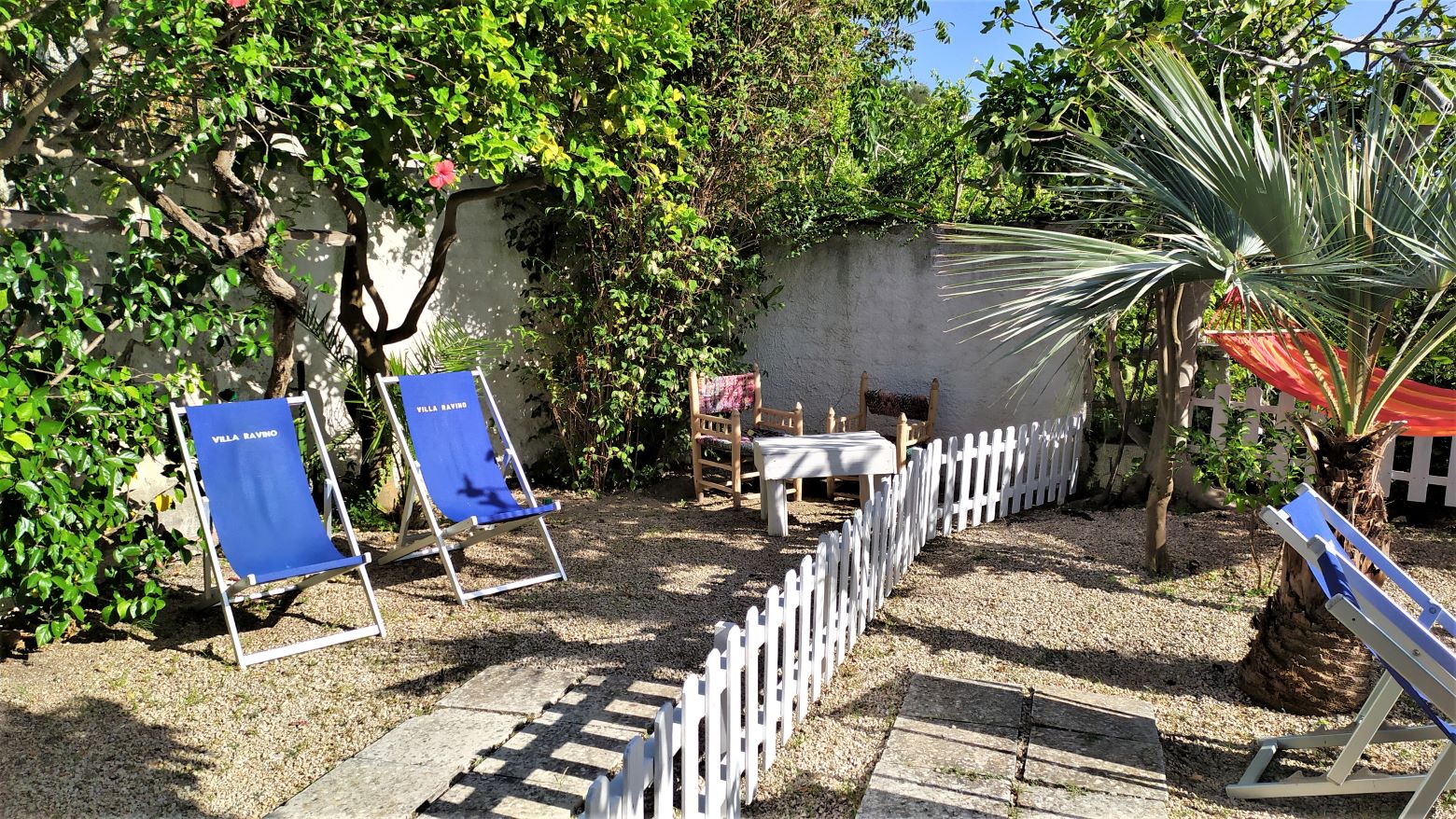 Studio mit Terrasse