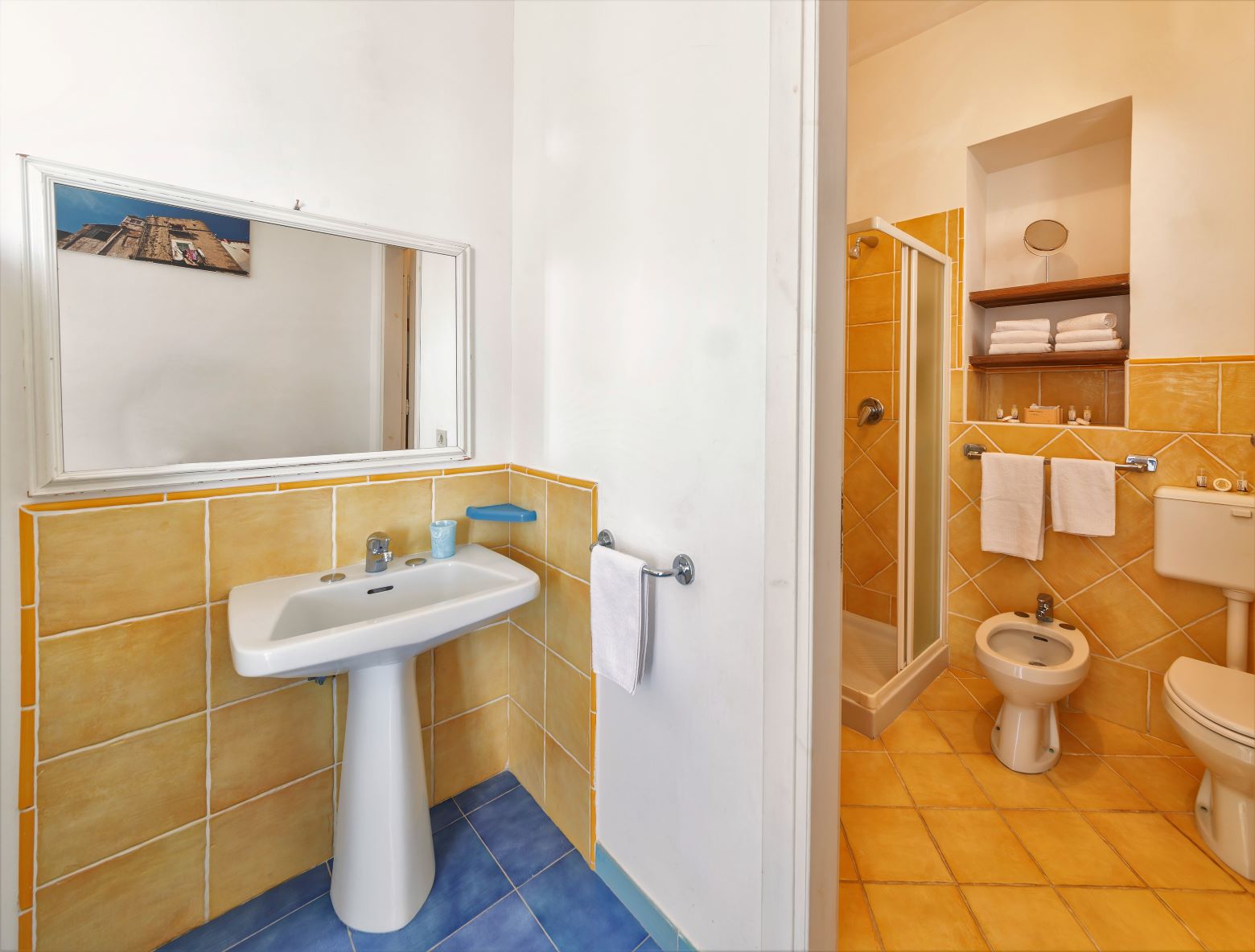 Ischia Room Apartment BB Self catering terrace
